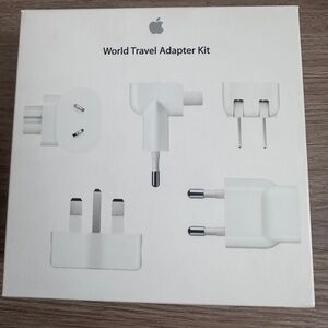 Apple Travel Adapter Kit - White